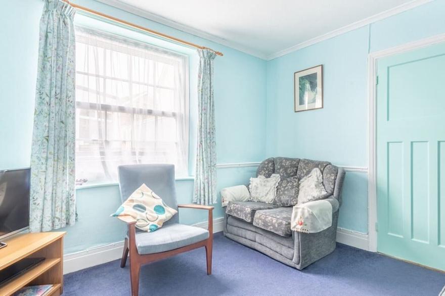 Roseberry Cottage, a charming semi detached in the heart of Tintagel village