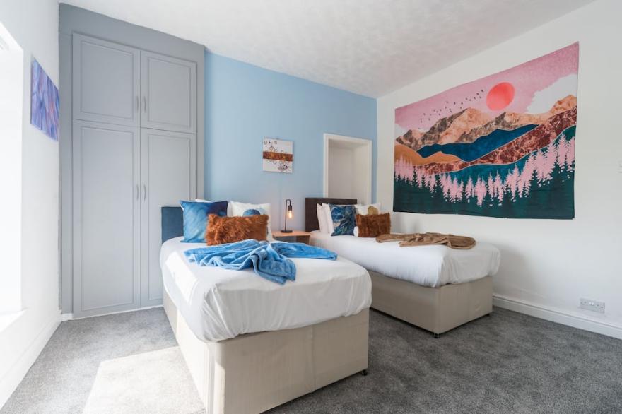 Adom Home Away From Home By Jesouth
