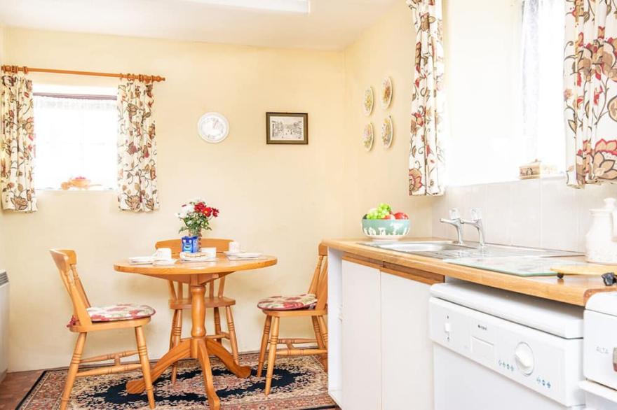 Thumbelina, a converted cottage only a 10 minute drive from Henry VIII's famous Pendennis Castle