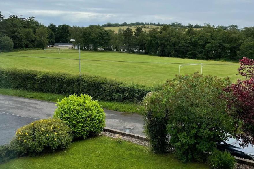 ***Country House****