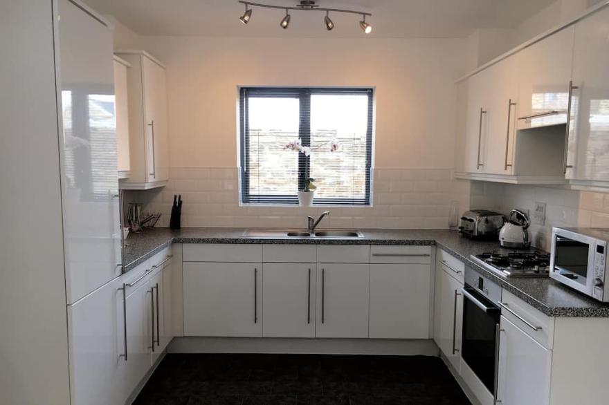 The Waterwheel Apartment is situated in Charlestown - A World Heritage Site