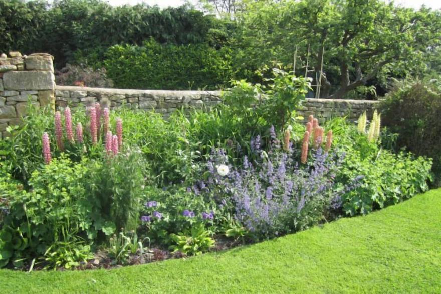 Stay in a 15 century Barn 20 minutes from Stratford on Avon