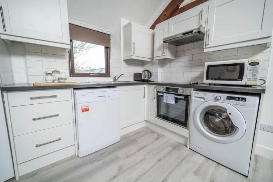 Lovely 3 Bedroom Holiday Cottage nr Bude