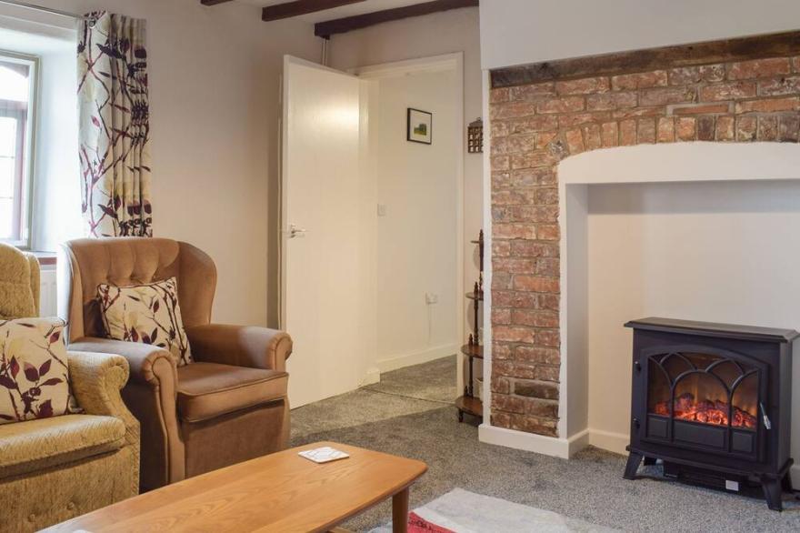 3 bedroom accommodation in Montgomery, near Welshpool