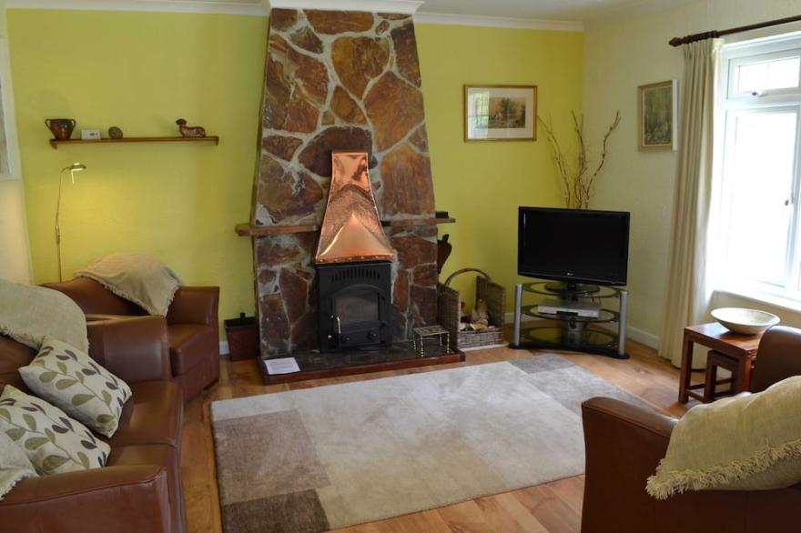 Lovely cottage in tranquil setting close to beaches and Cubert Common