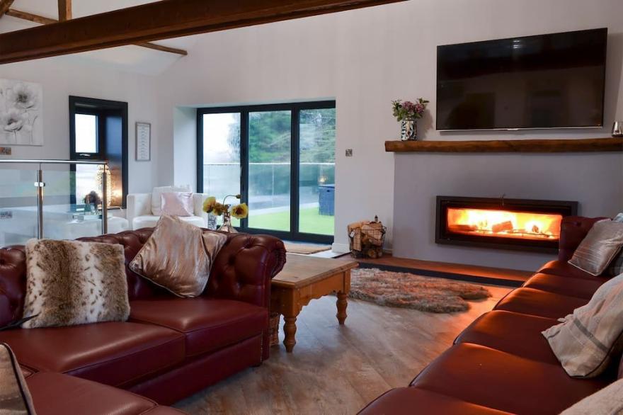 5 bedroom accommodation in Bowness-on-Solway