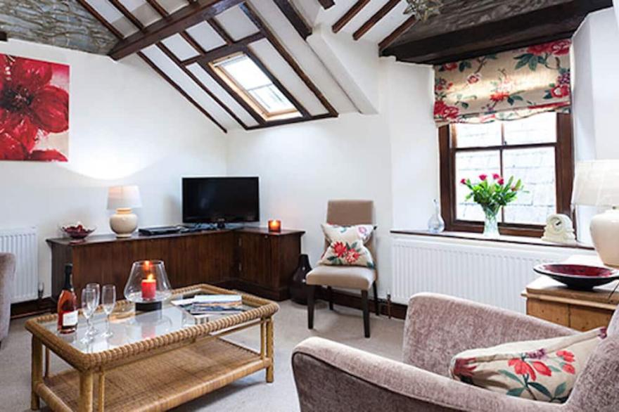DELIGHTFUL Lakeland holiday home - idyllic beautiful location