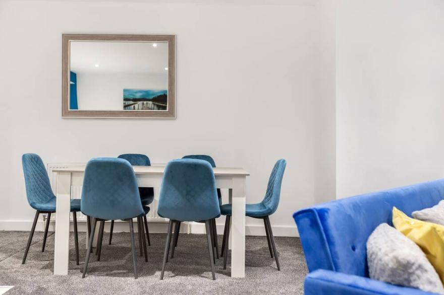 Cerulean Suite by Sasco Apartments