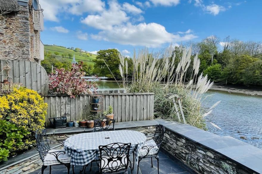 Waters Edge, Exclusive Village Location
