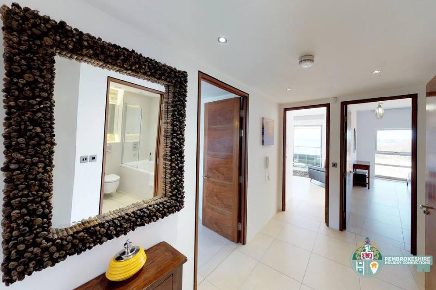 Sea Breeze is a recently refurbished luxury sea view apartment in Tenby.