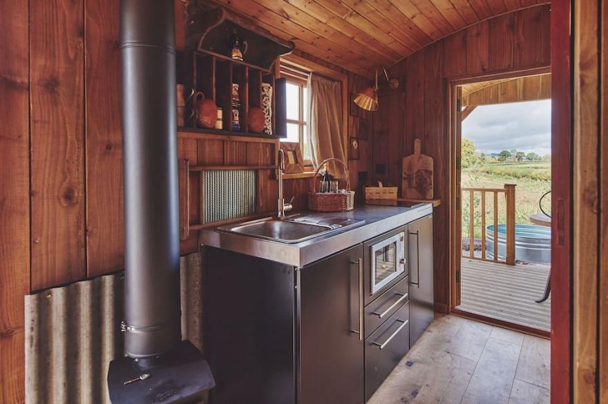 Big Sky Hideaway - Luxury Cottages