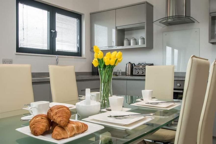 2 bedroom accommodation in Sharpham, near Glastonbury