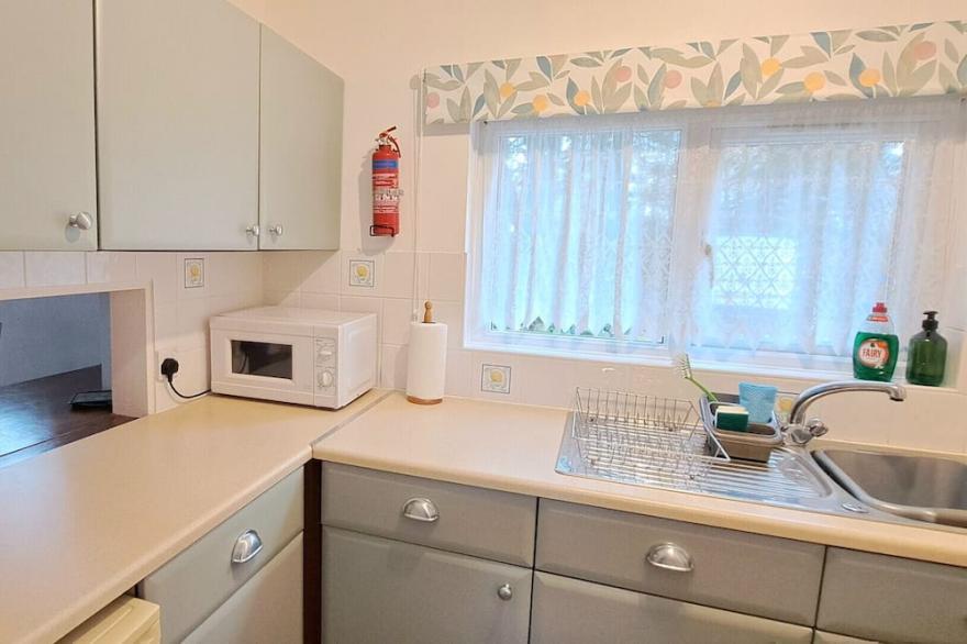 Croft Cottage is a cosy one bed property less than 10 minutes from the beach
