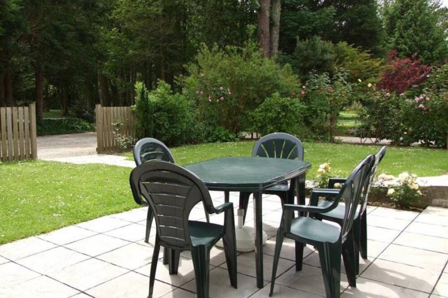 Hazel Croft, a detatched cottage set within tranquil grounds and a short drive from perranporth