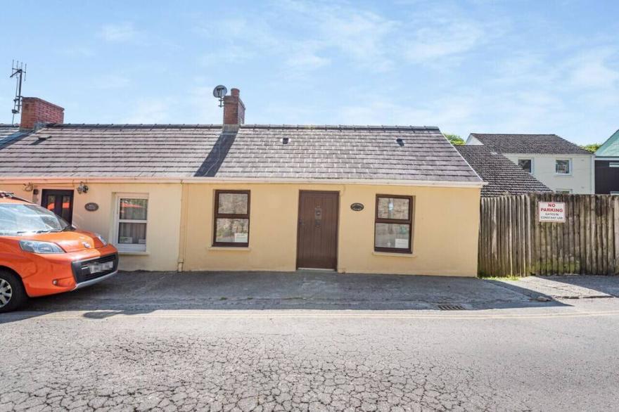 Driftwood Cottage - Three Bedroom House, Sleeps 5