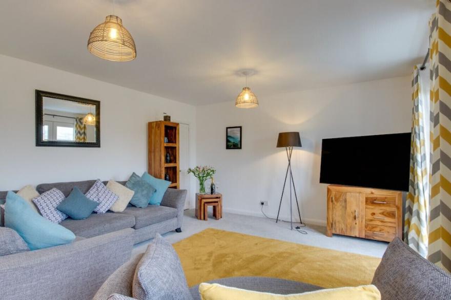 Templeton - Four Bedroom House, Sleeps 8