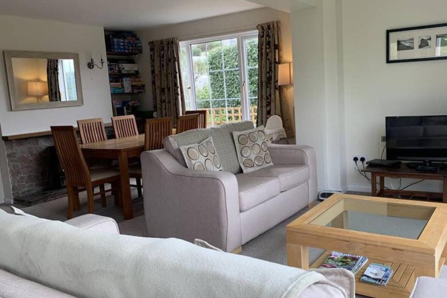Pentref is a detached house in St Just in Roseland with beautiful views