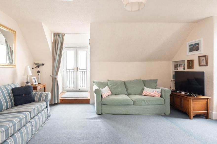 Bessborough Green, a stylish victorian apartment with amazing views