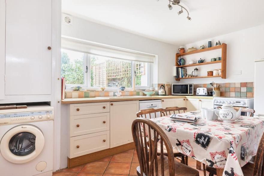 Fernleigh Cottage, located in the heart of St Mabyn village near Wadebridge