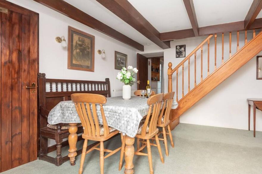 Tregarth, spacious accommodation located in an extended cottage just a 5 minute walk from Gorran Haven