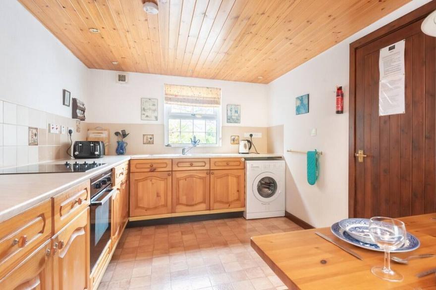 Tregarth, spacious accommodation located in an extended cottage just a 5 minute walk from Gorran Haven