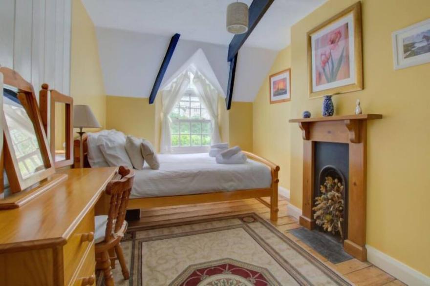 Vacation home Currence in Looe - 6 persons, 3 bedrooms