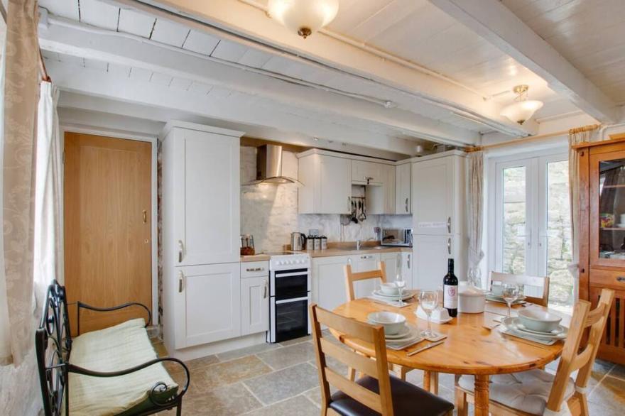 Frog Cottage in the beautiful Swansea