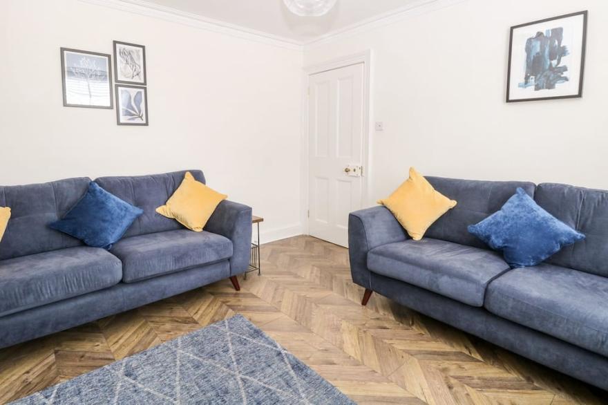 SPRINGFIELD, pet friendly, country holiday cottage in Fakenham