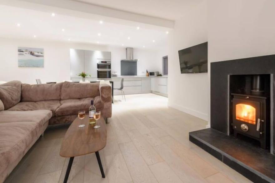 Vacation home Erroyer in Tenby - 8 persons, 4 bedrooms