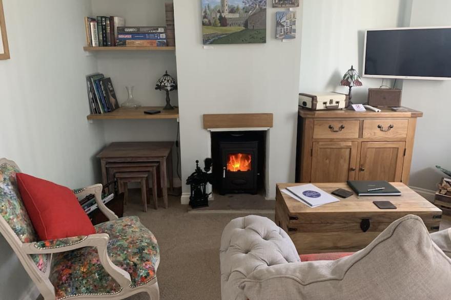 Gorgeous Cottage, Central location, freeWIFI and free unrestricted parking