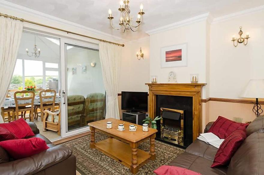 Vacation home 1 School Cottages in Looe - 5 persons, 3 bedrooms