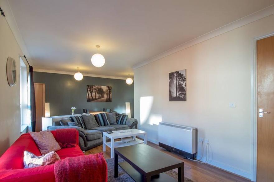Pass the Keys | Bright & Spacious 4 bedroom Suburban Home!