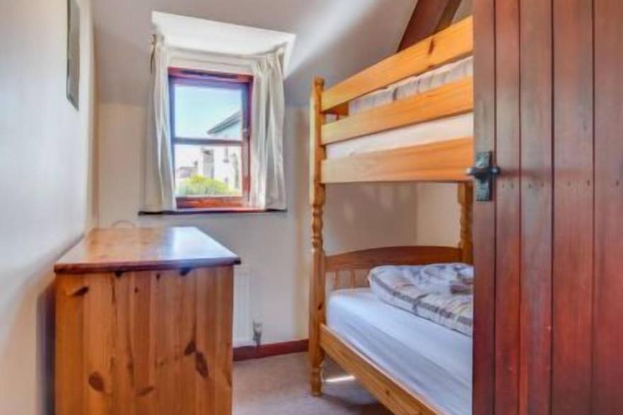 Vacation home Pusehill Barn in Barnstaple and Braunton - 10 persons, 4 bedrooms
