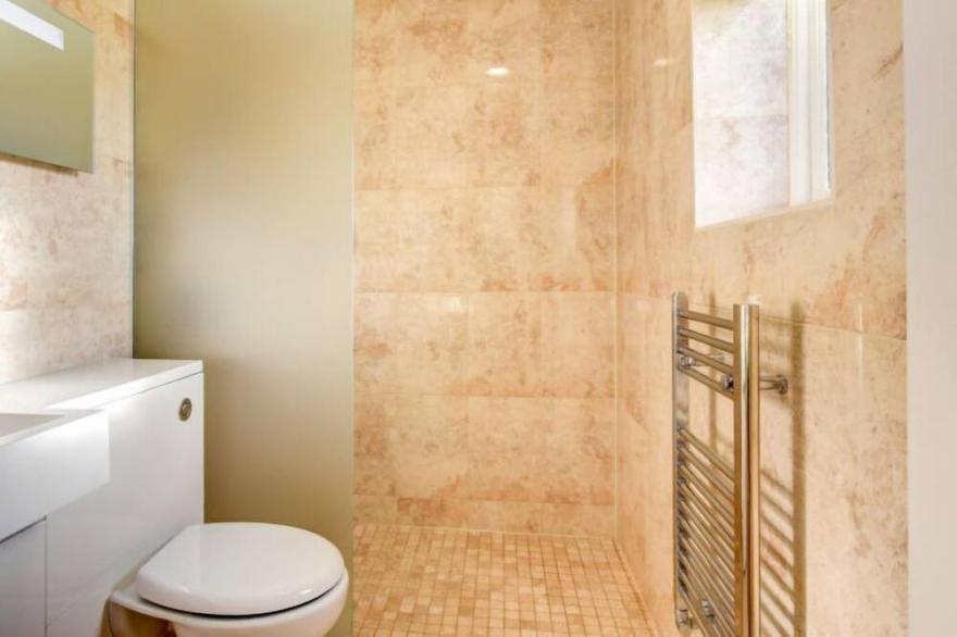 Vacation home Cwm Tawel in Cardiff - 8 persons, 4 bedrooms
