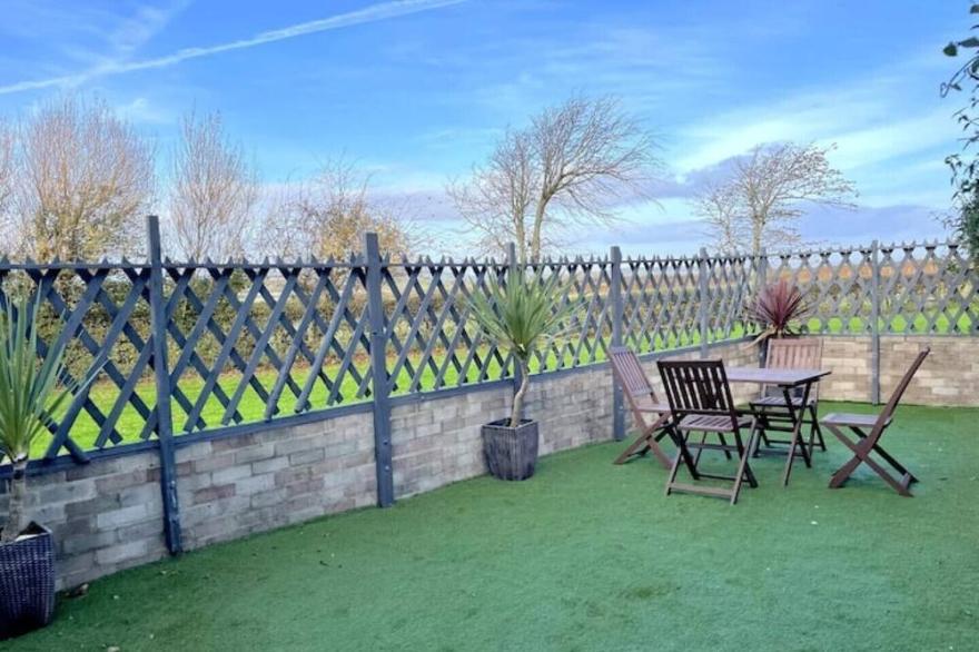 Rhossili's Retreat - Gower AONB - sleeps 2 - 4