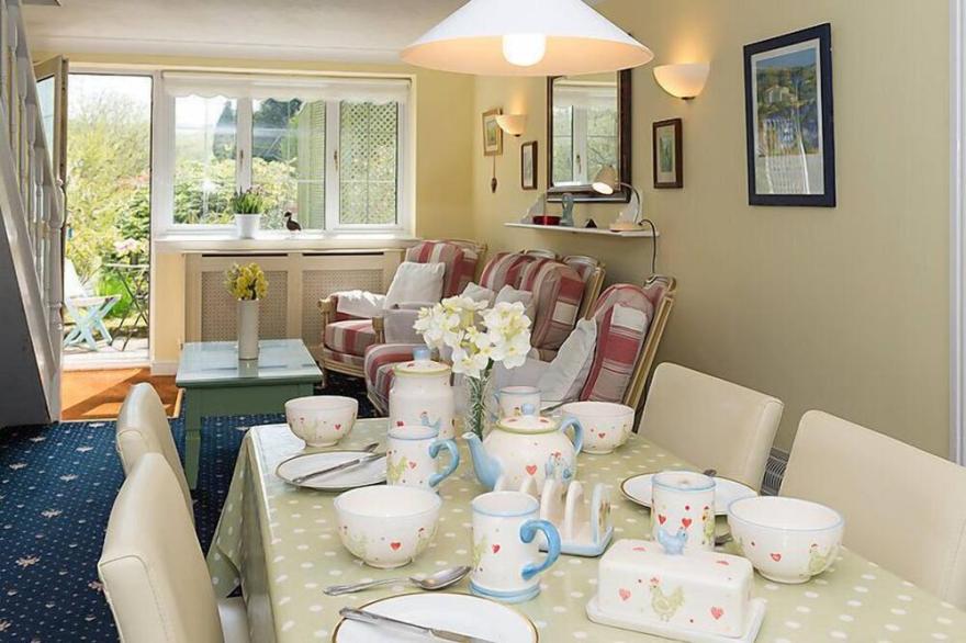 Vacation home Ducks Dive in Looe - 3 persons, 2 bedrooms