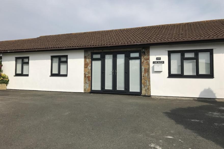 The Batch, 5* Self Catering Bungalow, St Merryn Padstow