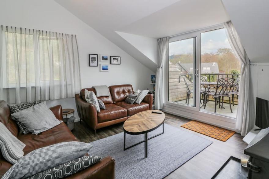 PIER NORTH, pet friendly, country holiday cottage in Kilmelford