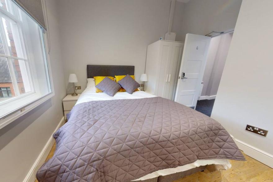 Great self contained studio