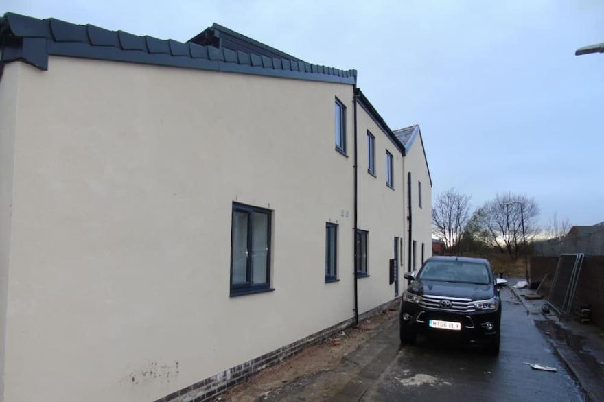 Lovely 1-Bed Apartment in Bolton
