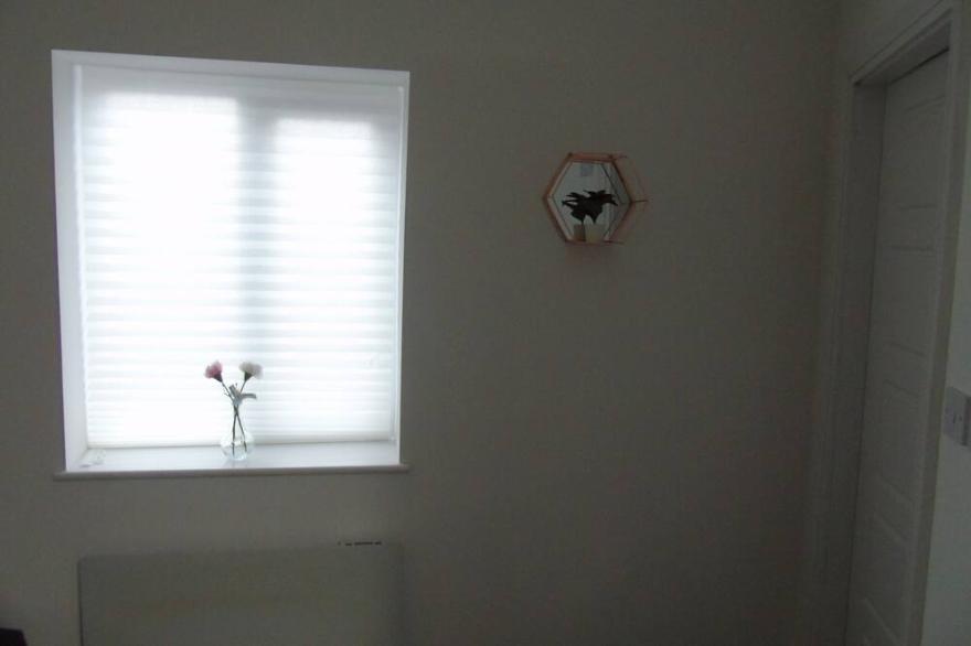 Captivating 1-Bedroom Apartment in Bolton