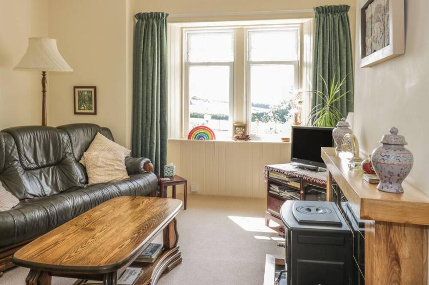 TIORE, family friendly, character holiday cottage in Kelso