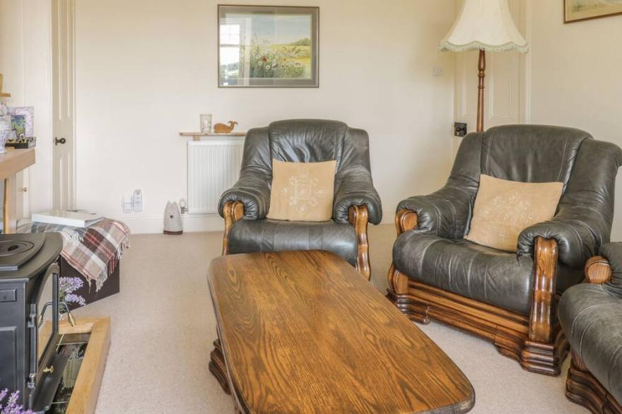 TIORE, family friendly, character holiday cottage in Kelso