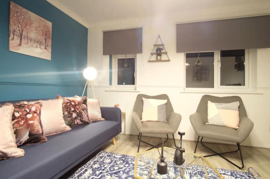 Modern and Bright One bed flat