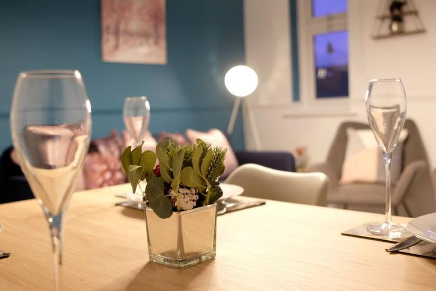 Modern and Bright One bed flat