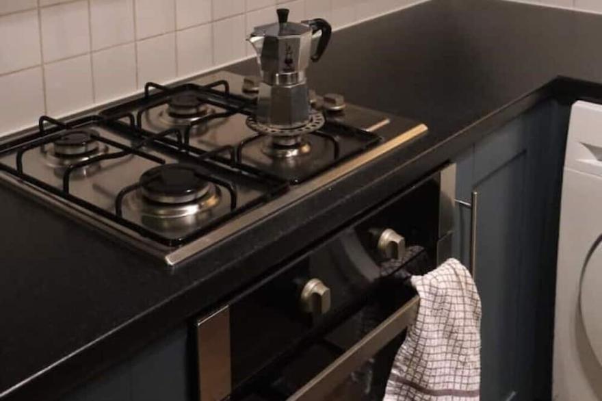 Spacious 1-bed flat in near Portobello Road