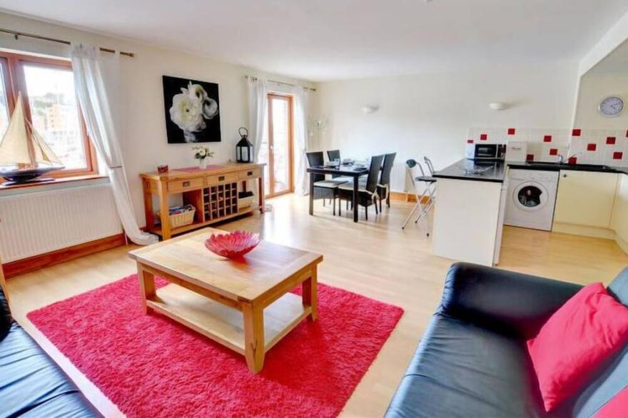 Apartment Nelson Quay in Milford Haven - 4 persons, 2 bedrooms