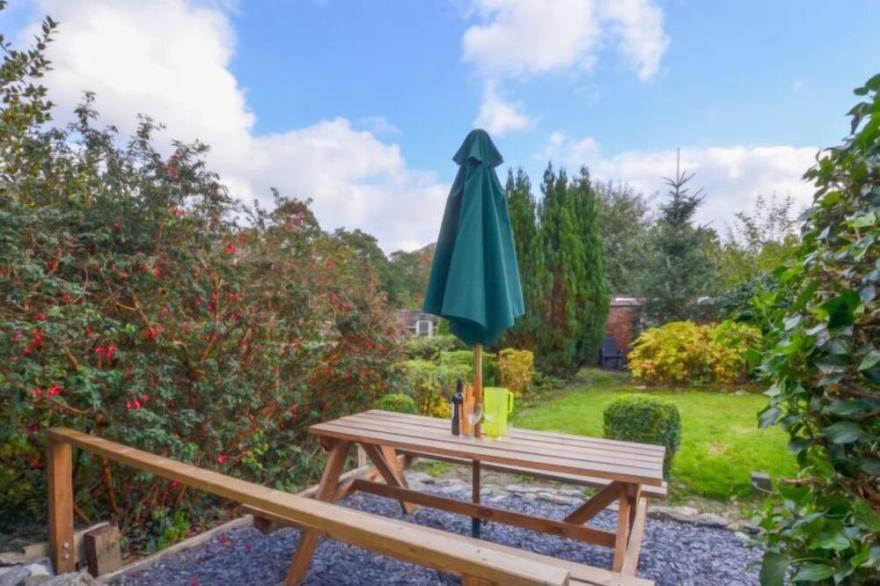 Vacation home Gateway Cottage in Llanrwst - 3 persons, 2 bedrooms