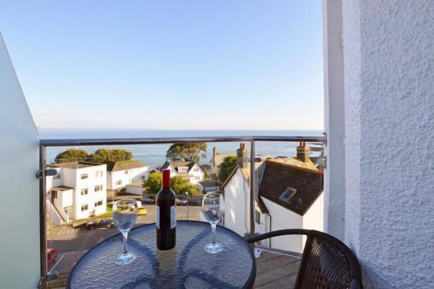 Apartment Portuan in Looe - 4 persons, 2 bedrooms