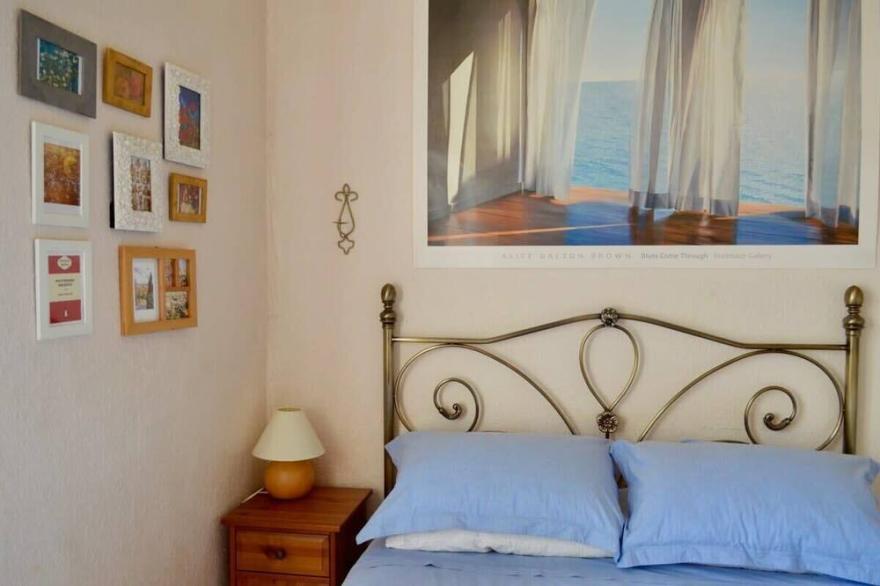 Central and Homely One Bedroom Flat